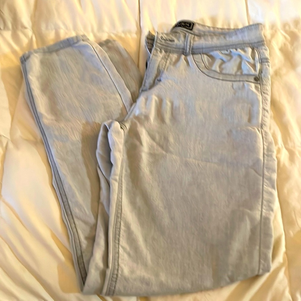 CATO premium gray capri jeans
